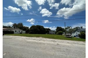 1624 Nw 60th St, Miami