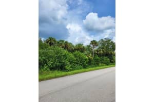 3445 Se 28th Ave, Naples