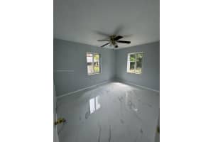 700 Ne 139th St, North Miami