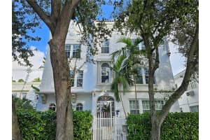 1559 Michigan Ave 104, Miami Beach