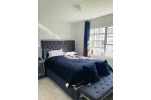 1526 Pennsylvania Ave 14, Miami Beach