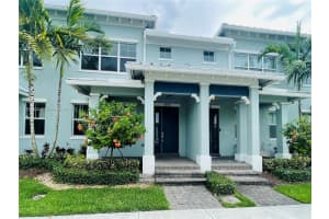 3956 Poinciana Ln, Hollywood