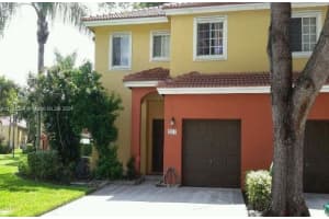 2011 Sw 103rd Ter, Miramar