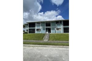 19800 Sw 103rd Ct 105, Cutler Bay