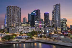 88 Sw 7th St 3405, Miami