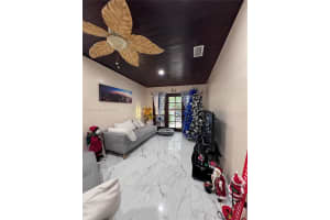 11610 Nw 4th Ter 11610, Sweetwater