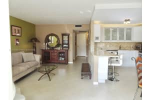 1016 Newcastle A 1016, Boca Raton