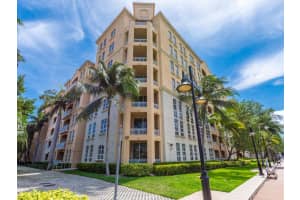 3001 Ne 185th St 517, Aventura