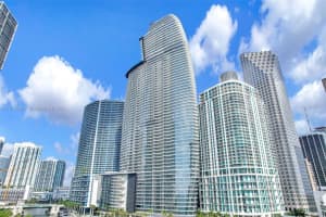 300 Biscayne Blvd Way 2608, Miami