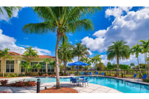10170 Sw 7th St 40-312, Pembroke Pines