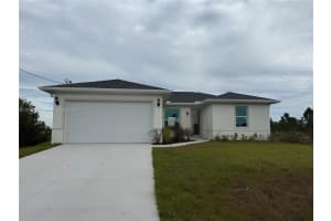 957 Commodore St, Lehigh Acres