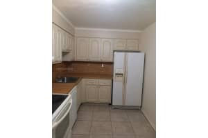 8267 Sw 128th St 105, Pinecrest
