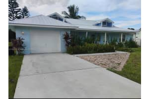445 Sw Cherryhill Rd, Port Saint Lucie