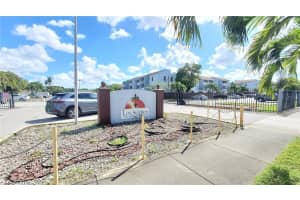 6195 W 18th Ave G205, Hialeah