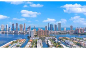 4000 Ne 170 St 102, North Miami Beach