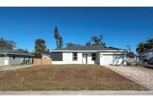 21068 Exmore Ave, Port Charlotte