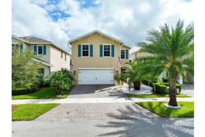 487 Ne 6th Pl, Florida City