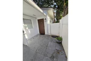 5712 Hollywood Blvd 3, Hollywood