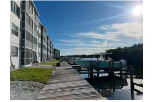 689 Ne 6th Ct 108, Boynton Beach