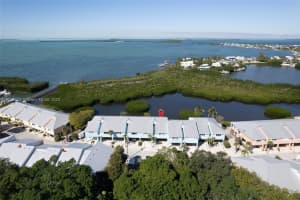 9826 Leeward Ave 9826, Key Largo