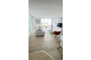 10275 Collins Ave 306, Bal Harbour