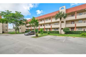3071 E Sunrise Lakes Dr 112, Sunrise