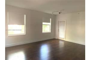 6776 W Sample Rd 6776, Coral Springs
