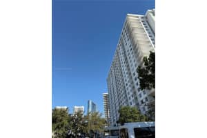 500 Bayview Dr 1031, Sunny Isles Beach