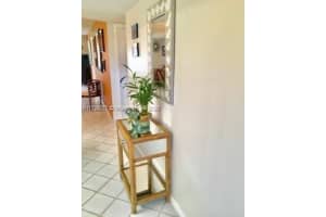 611 S Hollybrook Dr 203, Pembroke Pines