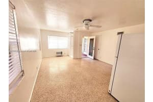 215 S 12th Ave Back, Hollywood