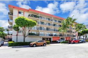 7801 Abbott Ave 504, Miami Beach