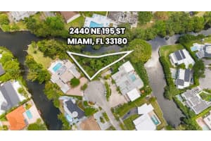 2440 Ne 195th St, Miami