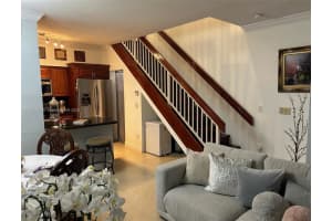 18338 Nw 68th Ave L, Hialeah