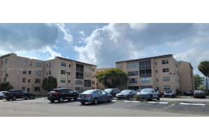 2840 Somerset Dr 318m, Lauderdale Lakes