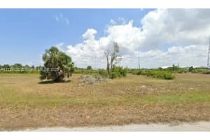 10 Seahawk Ct, Port Charlotte