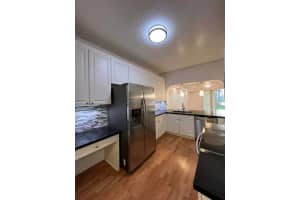 10710 Nw 66th St 111, Doral