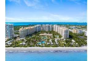 781 Crandon Blvd 406, Key Biscayne