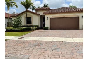 15340 Sw 176th Ln, Miami