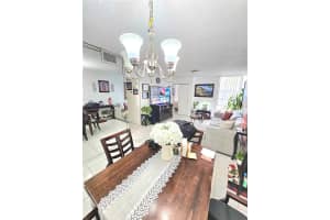 200 172nd St 102, Sunny Isles Beach