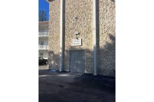 4805 Nw 35th St 506, Lauderdale Lakes