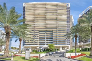 9705 Collins Ave 404n, Bal Harbour