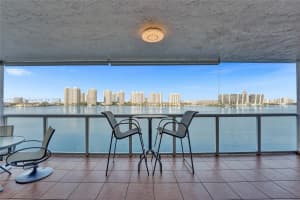 17700 N Bay Rd 608, Sunny Isles Beach