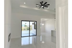 2515 Ne 5th Pl, Cape Coral