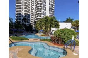 3530 Mystic Pointe Dr 1512, Aventura