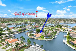 418 Tarpon Ct, Marco Island