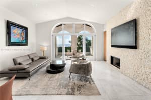 2042 Fisher Island Dr 2042, Miami Beach