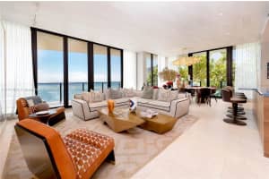 3581 E Glencoe St 301, Miami