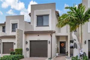 20920 Ne 8 Ave 0, Miami