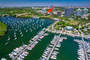 2951 S Bayshore Dr 911, Miami
