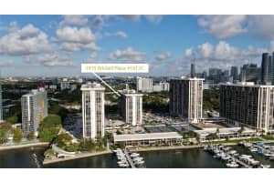 1915 Brickell Ave C1612, Miami